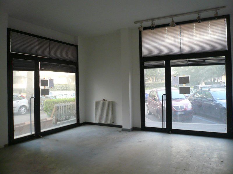 Negozio Via Pacini 36