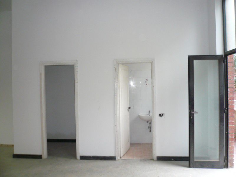 Negozio Via Pacini 36